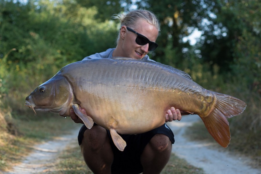 40lb 4oz Bacheliers August 2016