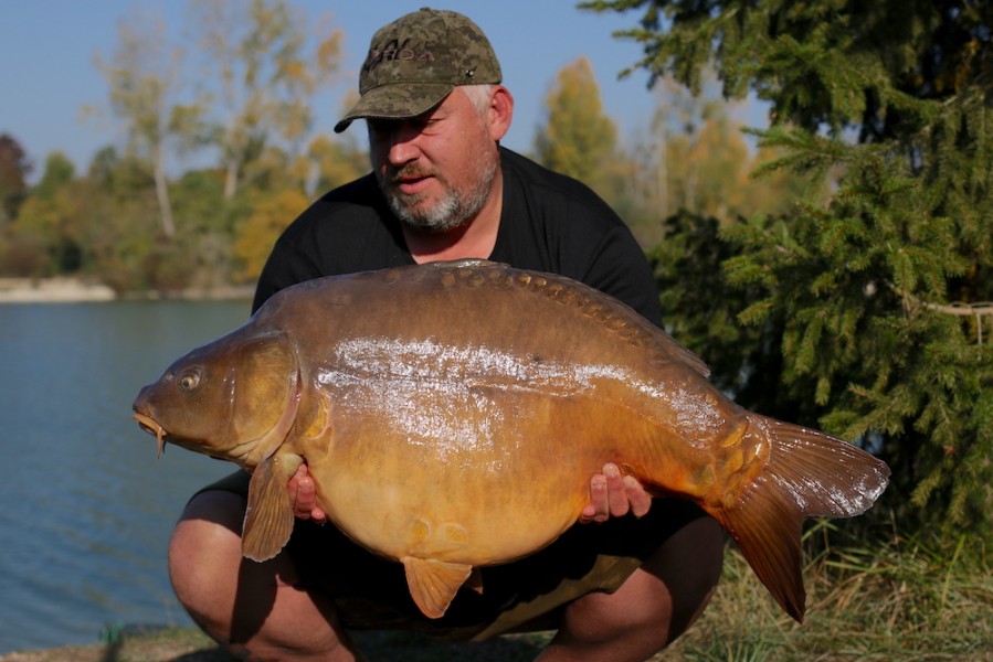 Dale Diamond, 44lb, New Beach, 6.10.18