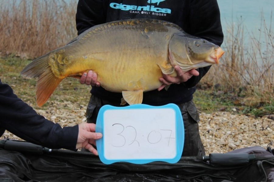 Fish 60 - Stocked at 32lb 7oz