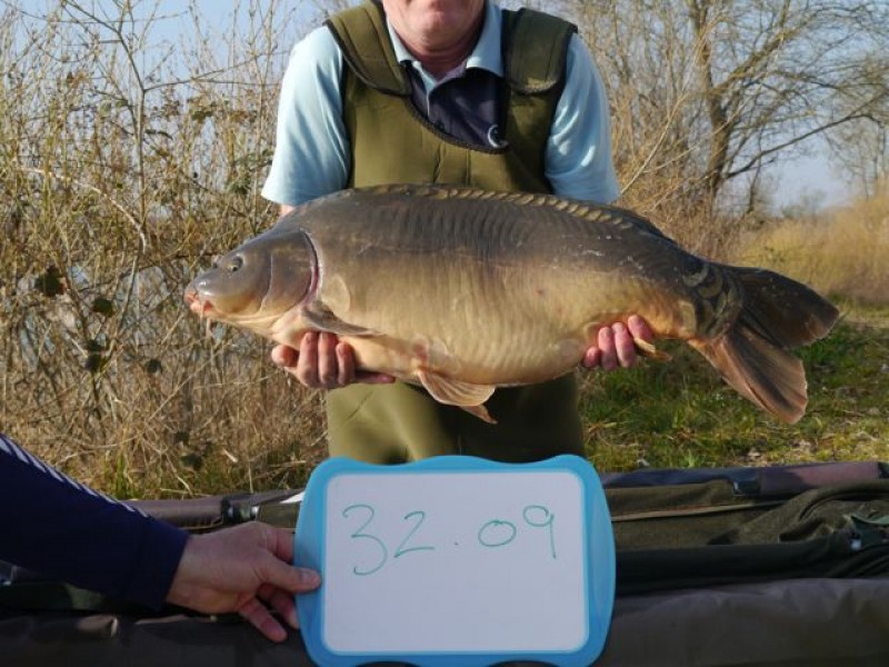 Fish 69 stocked at 32lb 09oz