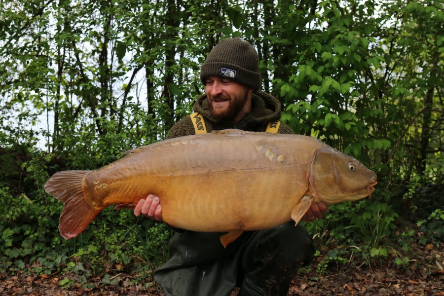 Steve Ackland - 44lb 8oz - beach - 16/04/2022