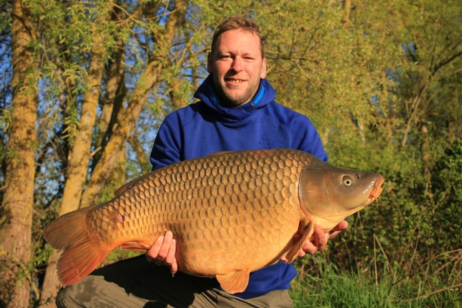 44lb Turtles Corner May 2016