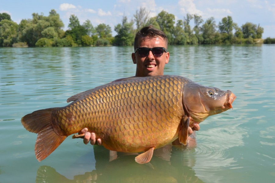 44lb 12oz Decoy August 2016