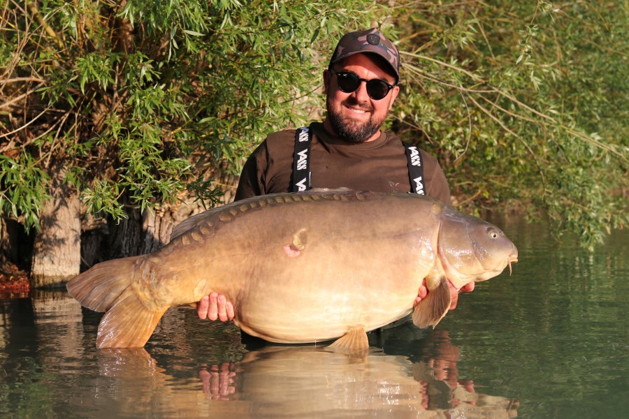 Chris Guy - 59lb 12oz - Turtles Corner - 30/04/2022