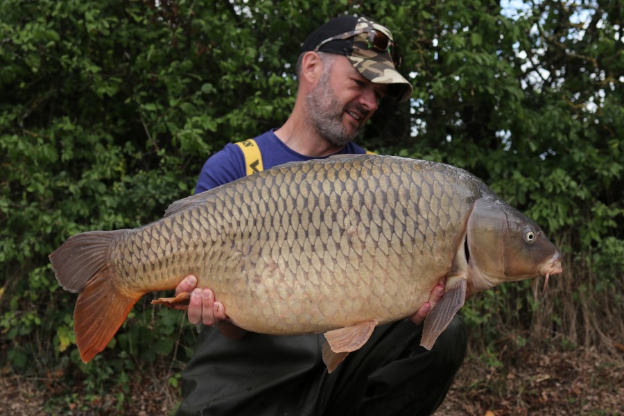 Andy Lewis - 41lb - Beach - 21.08.2021