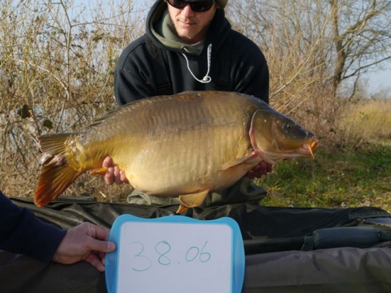 Fish 67 Stocked at 38lb 6oz