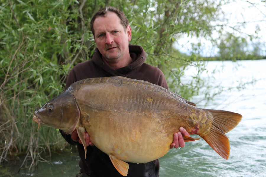 Nick Warburton - Brambles - 42lb - 27/04/2024
