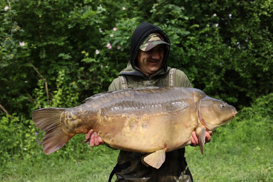 Tony Borruto - Bachilliars - 48lb 9oz - 01/06/2024