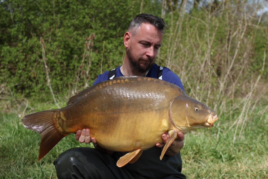 Terry Ingram, 30lb 8oz, Turtles Corner, 20.4.19