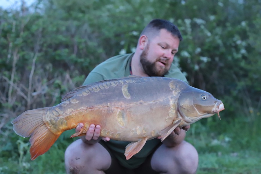 Graham Mapplethorpe, 24lb 8oz, Shingles, 27.4.19