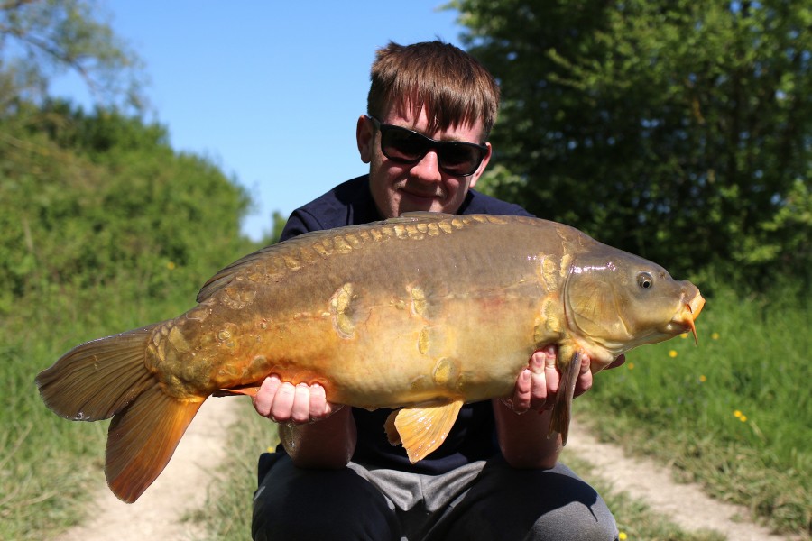 Lewis Deckx, 19lb, Turtles Corner, 11/05/19