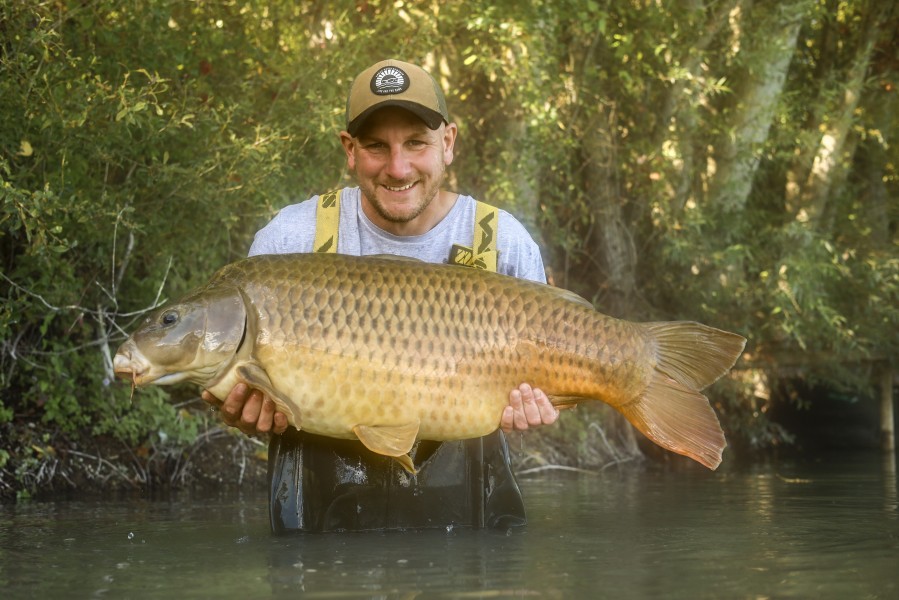 Rob Burgess, 42lb 4oz, Tea Party 1, 27/09/2025
