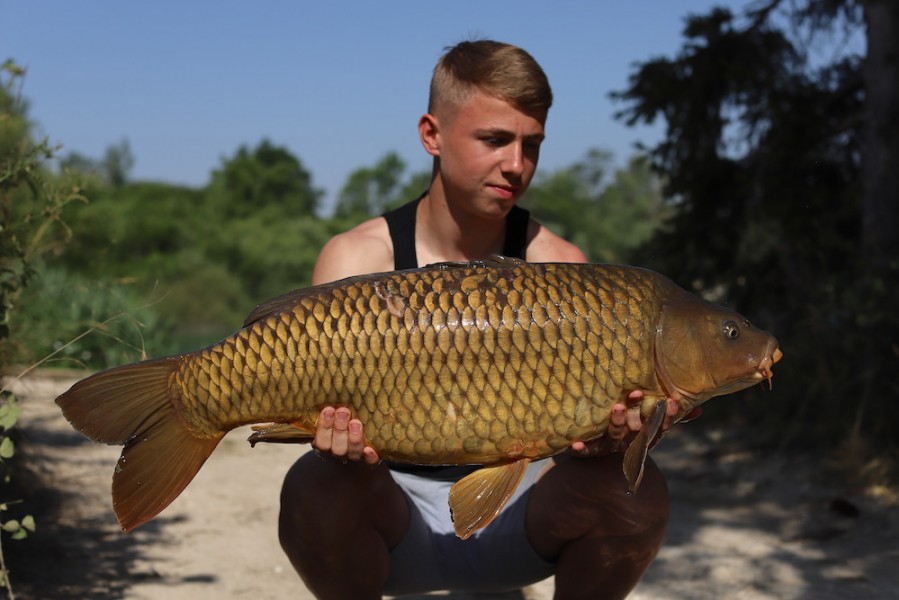 Dylan King, 23lb 8oz, Beach, 29.6.19