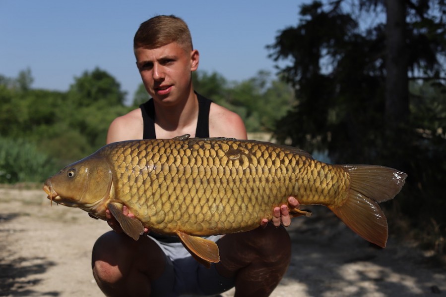 Dylan King, 23lb 8oz, Beach, 29.6.19