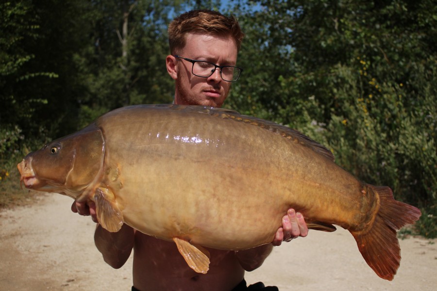 Jason Hewitt, 37lb, Tea Party, 10/08/19