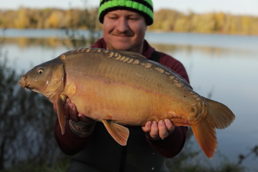 2019 - Fish 047 - 10lb
