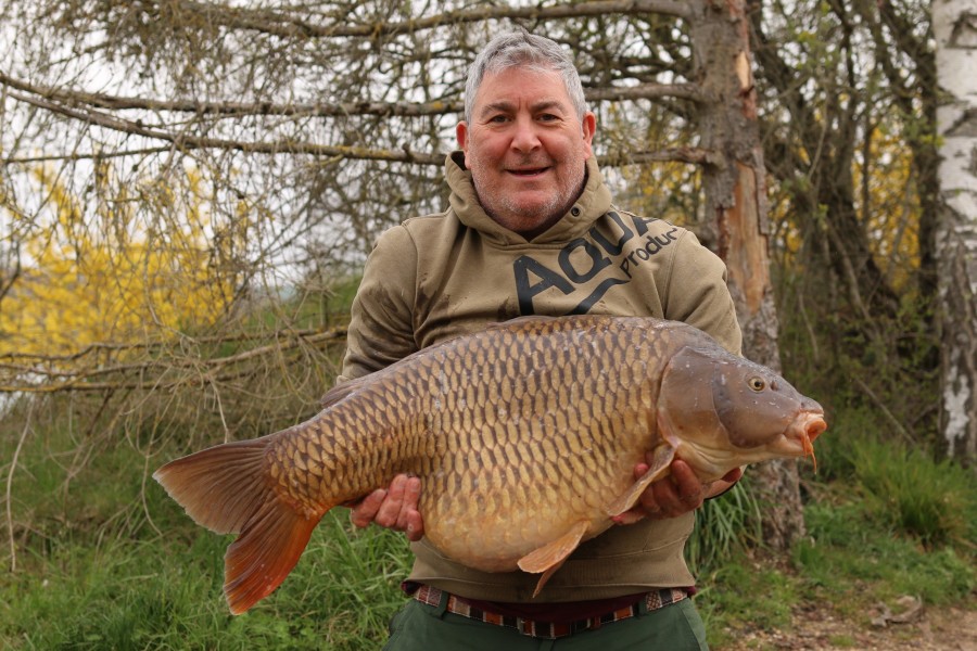 Neil - 37lb 5oz - Beach - 01/04/23