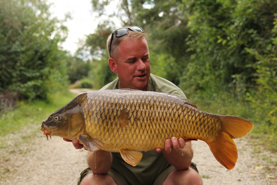 Ian Young - 21lb 12oz - Decoy - 21.8.2021