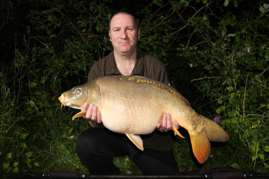 Steve with a 26.08lb mirror