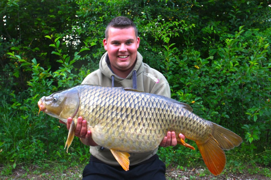 Josh with a stunning 30.08lb common