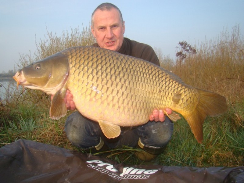 Neils biggest common of the night 30lb 8oz