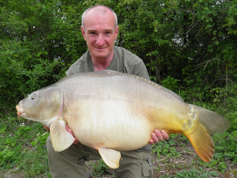 Brent with a 39.00lb mirror