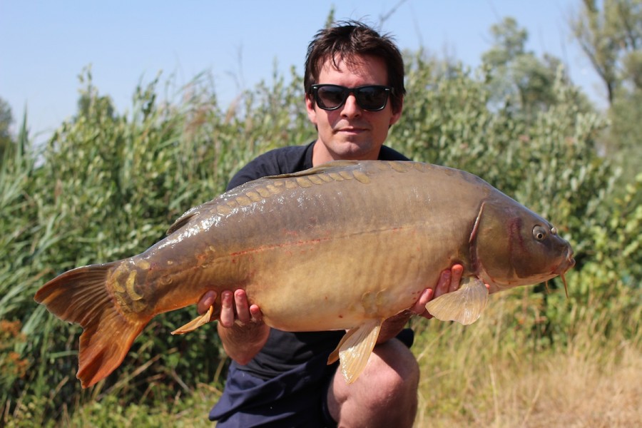 Jan with a spawned out 34.00lb mirror