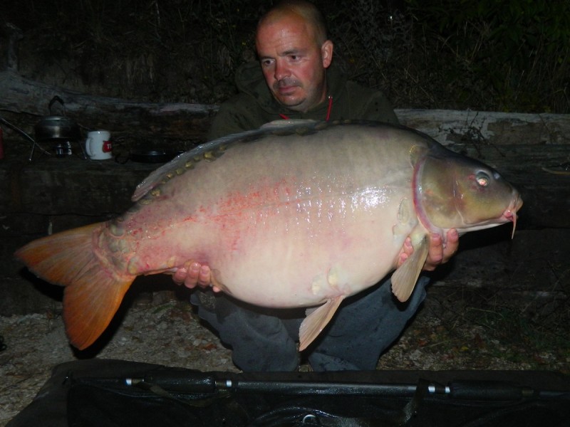 Stu with Frankie @ 44.00lbs mirror form Dunkerque