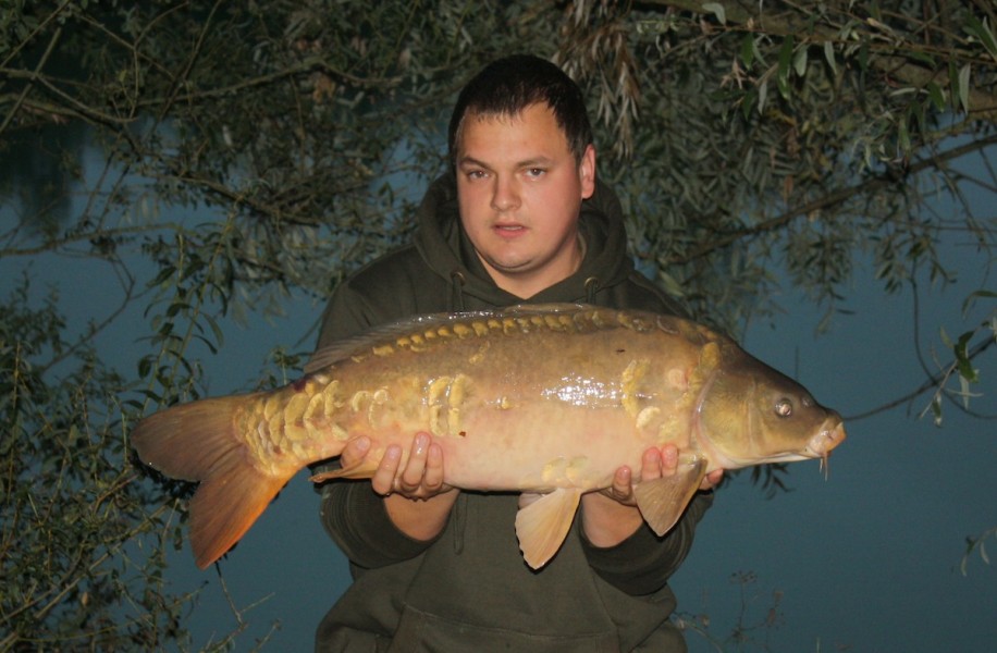 Ben with a 25lbs mirror