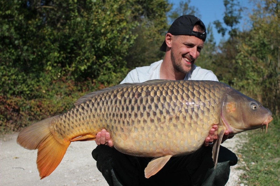 A 38.00lbs pb common for Andy