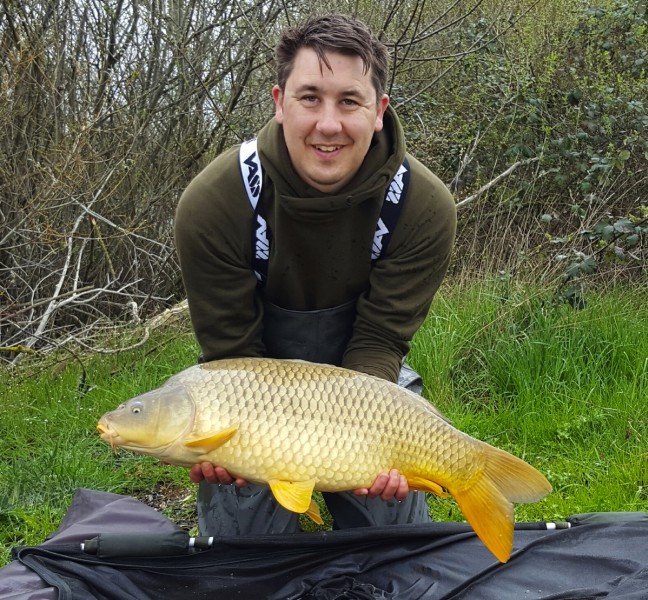 Darren with a 15lb 8oz common