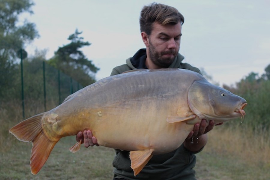 44.00lb Pin Scale Billy's  17.09.16