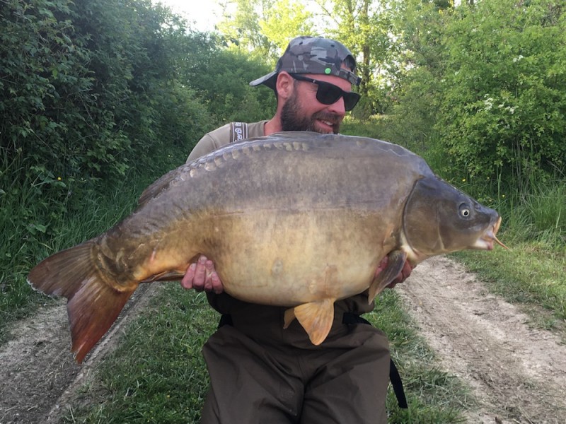 Buzz with Rons fish at 46lb8oz