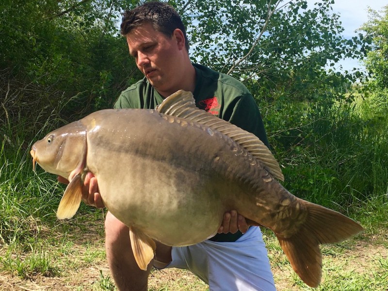 Brendon with Joner at 41lb 12oz from Turtles Corner