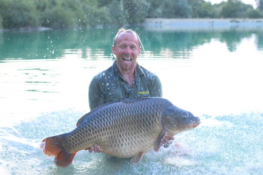 Darren getting his bucket for a new PB