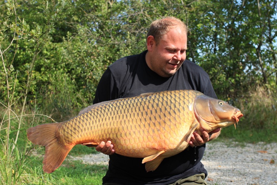 Kenny Hawkings 42lb12oz The Poo 26.8.17