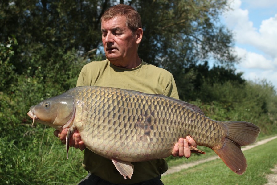 Roger Seymour 32lb8oz 26.8.17