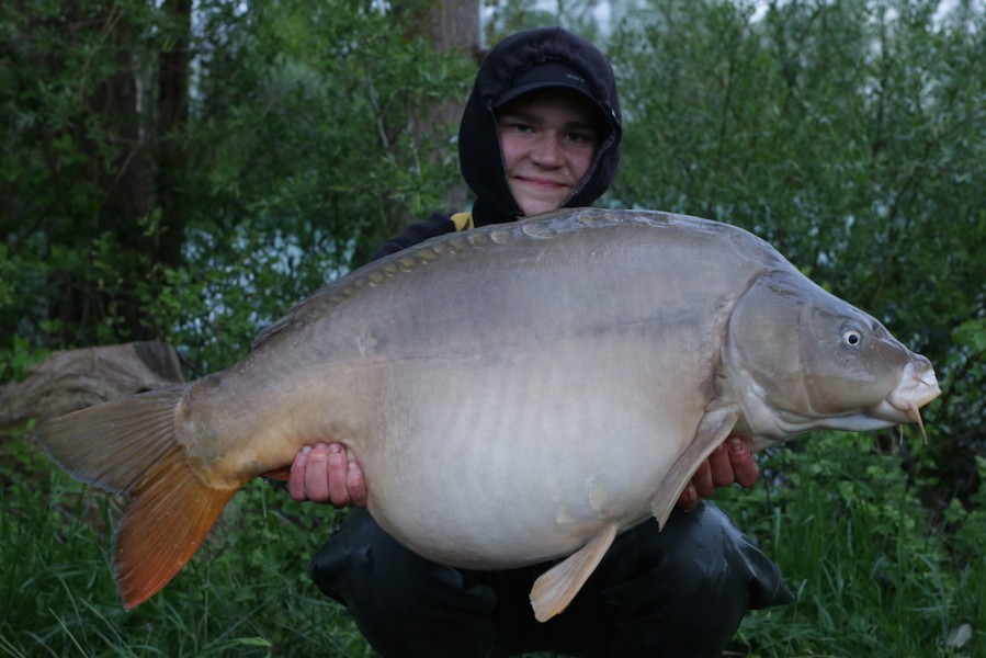 Max Whitehall, 41lb, Turtle Corner, 28.04.18