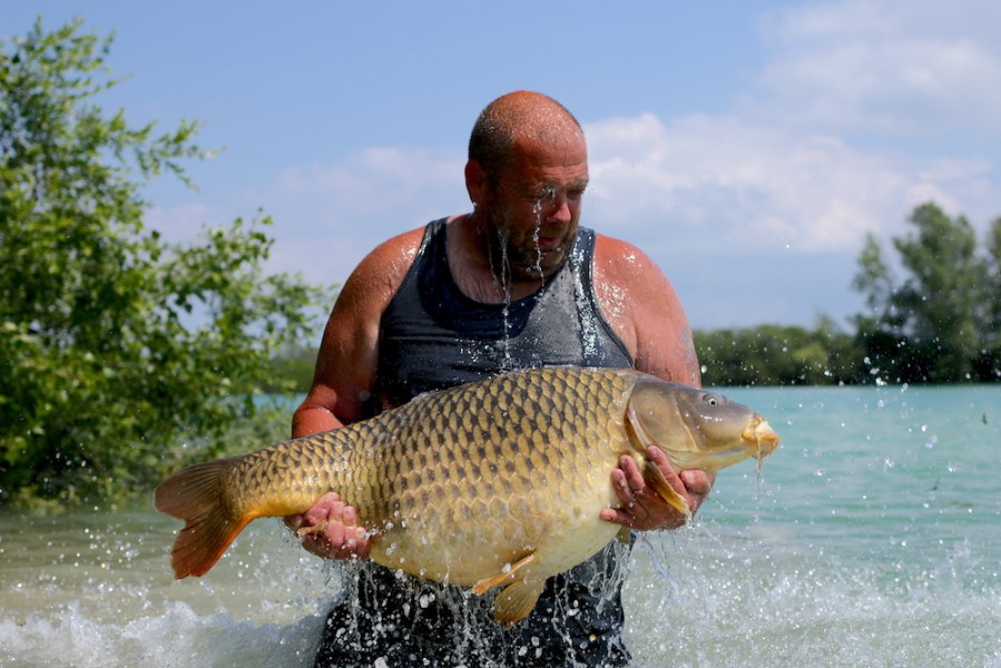 Simon Regan, celebrating a new PB Gigantica style.