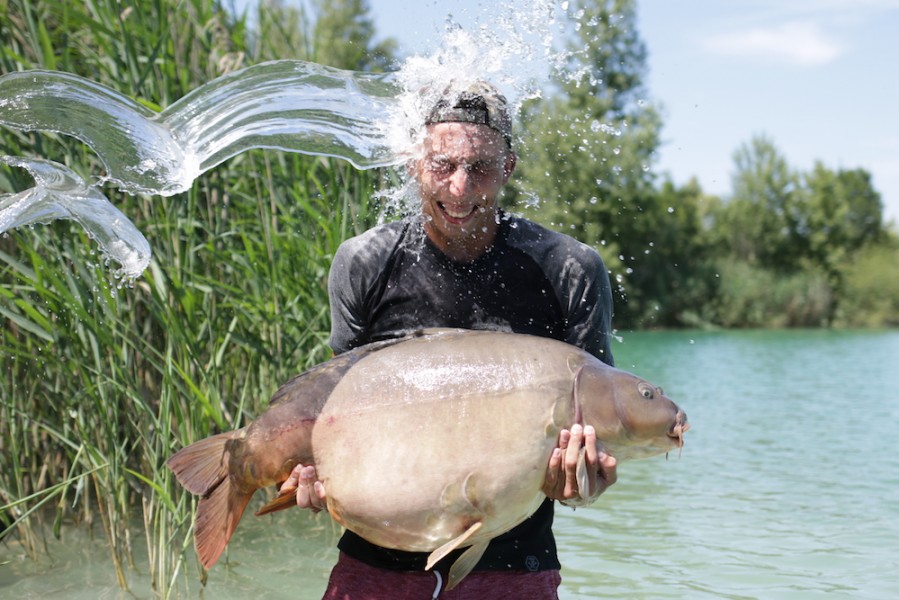 Gigantica Road Lake pb soaking