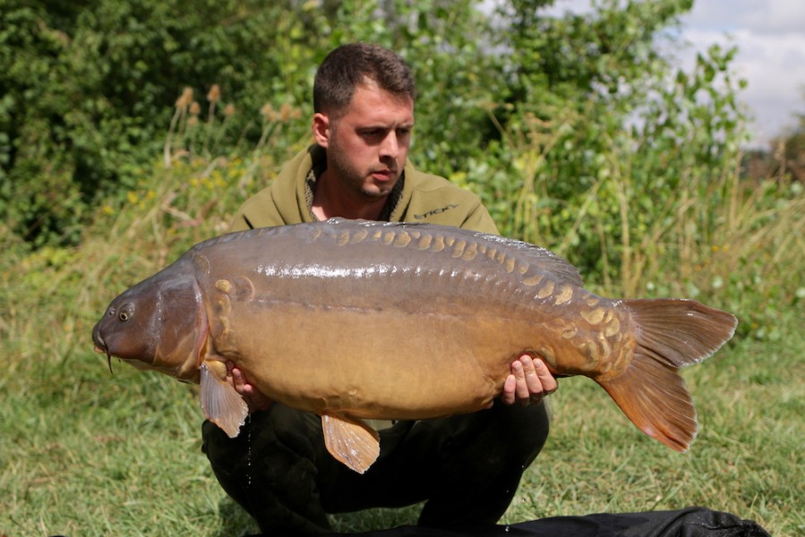 Sean Husky, 43lb, Turtle Corner, 11.8.18