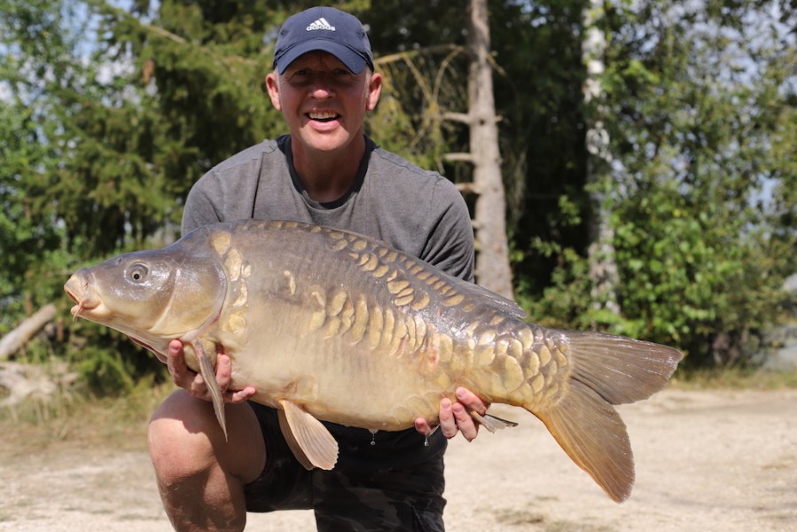 Martin Marsh, 41lb, New Beach, 18.818