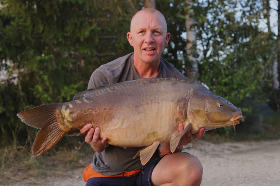 Martin Marsh, 36lb, New Beach, 18.818