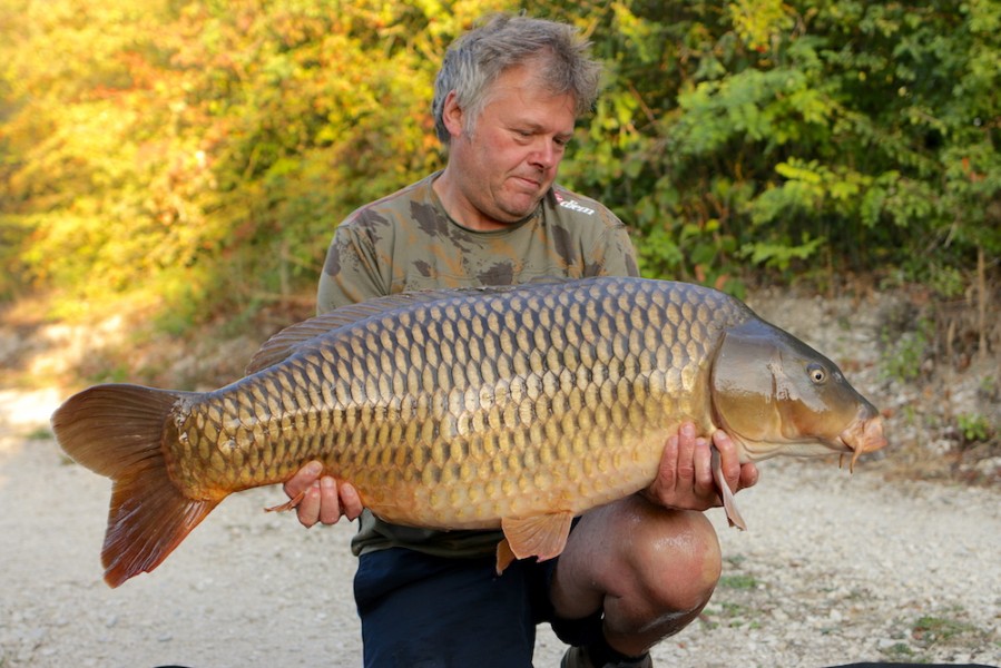 Ashley Morgan, 44lb, Brambles, 18.8.18