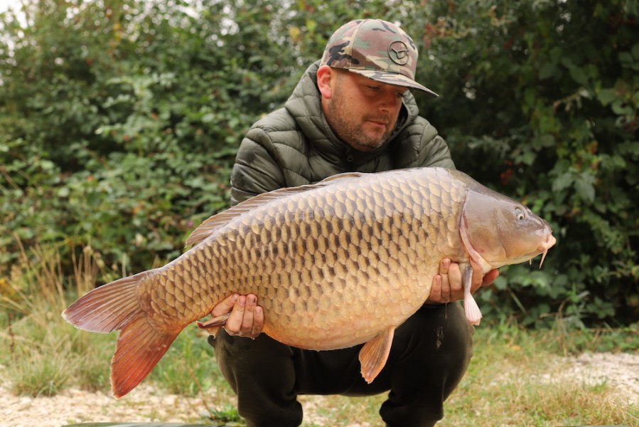 Chris Andrews, 37lb, Birches, 25.8.18