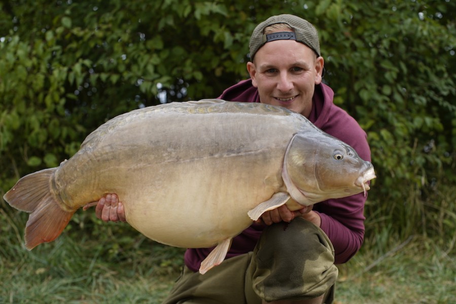 Rob Burgess, 45lb 4oz, The Poo, 1.9.18