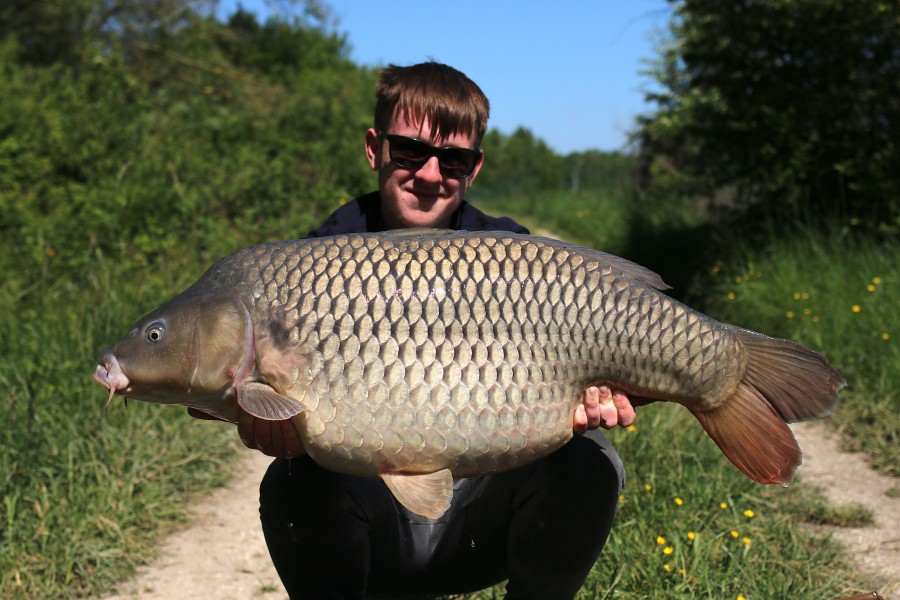 Lewis Deckx, 43lb, Turtles Corner, 11/05/19