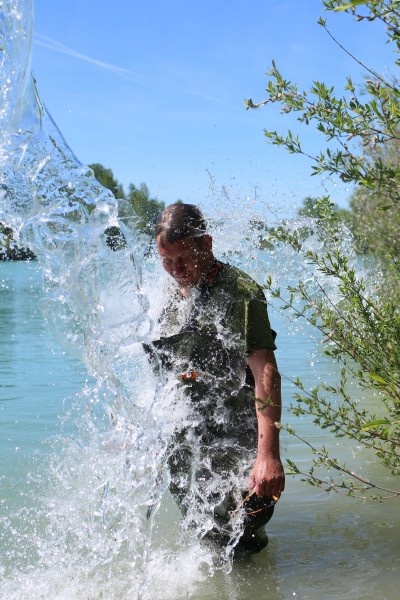 Shane really didn't fancy the bucket!