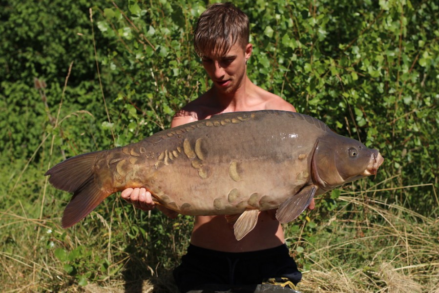 Dave Hurst, 30lb 8oz, Turtle Corner, 29.6.19