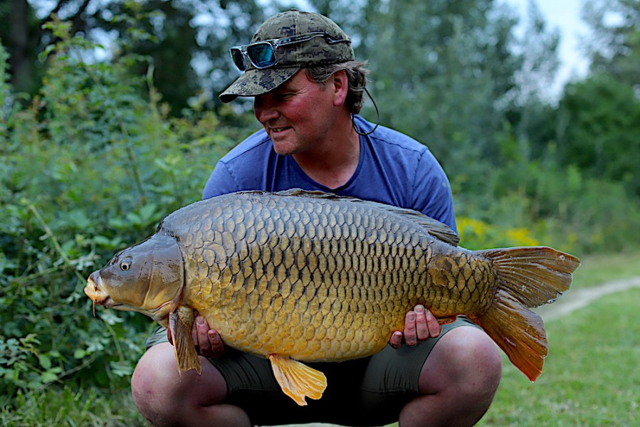 Andy Savage, 33lb 8oz, Bacheliers, 20.06.20